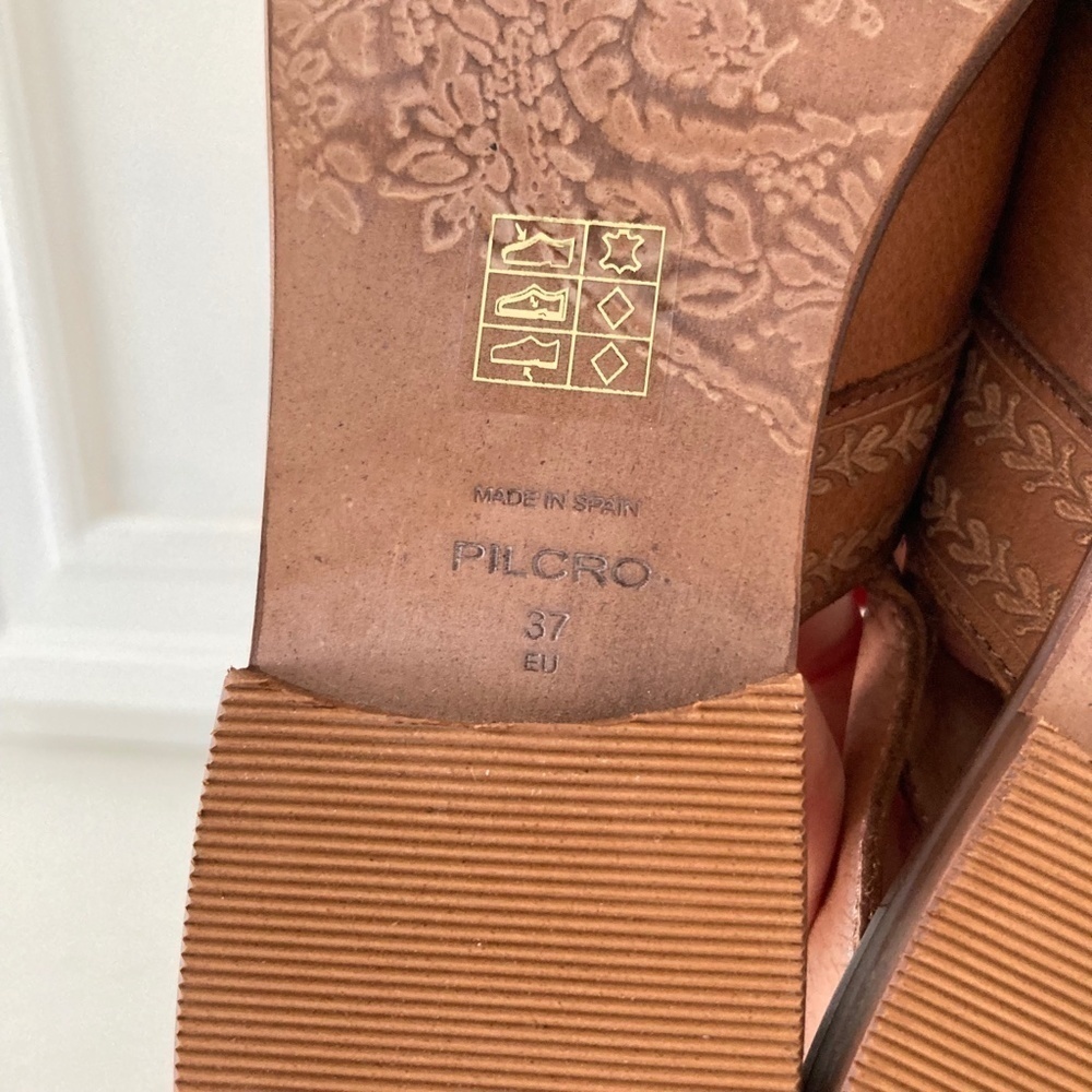 NWOT Pilcro Anthropologie Ankle Strap Brown Leather Pointed Toe Flats - Picture 6 of 6